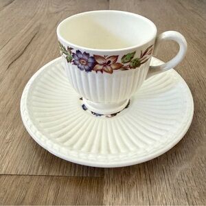 Vtg Wedgwood Edme Cavalier Meadow Footed Demitasse Cup & Saucer Set, Floral
